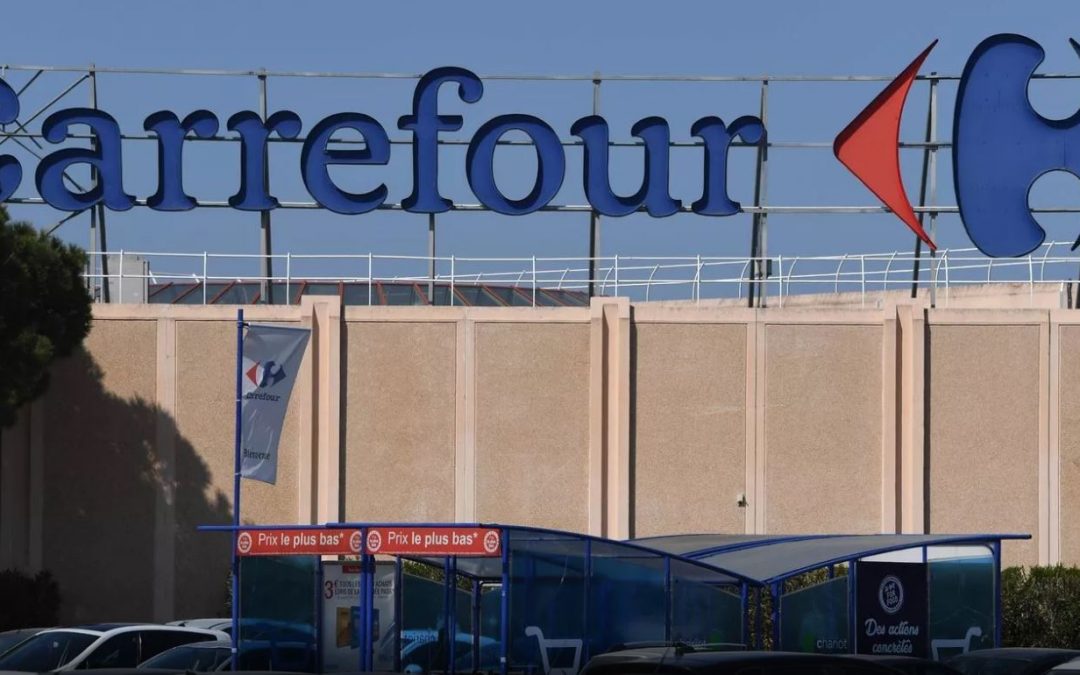 Els dietistes-nutricionistes suspenen la cistella bàsica de 30 € de Carrefour