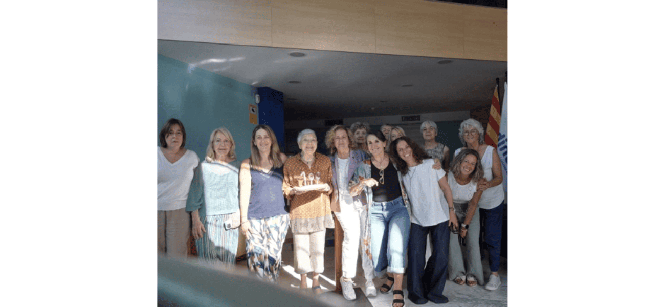 El CoDiNuCat celebra el centenari de la Sra. Emília Tardà, la dietista més veterana de Catalunya